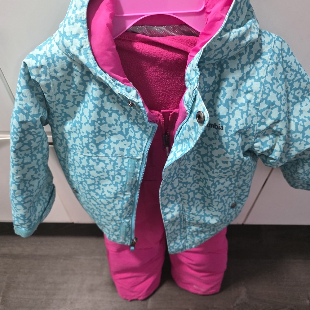 Columbia Teal and Silver Jacket